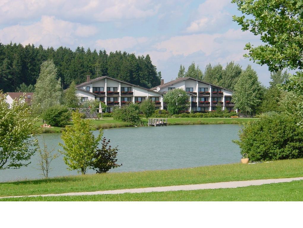 Seehotel Hintere Hohe Munchberg Exterior photo